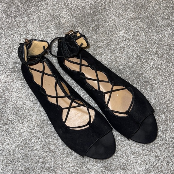 Stringed Flats - Picture 1 of 4